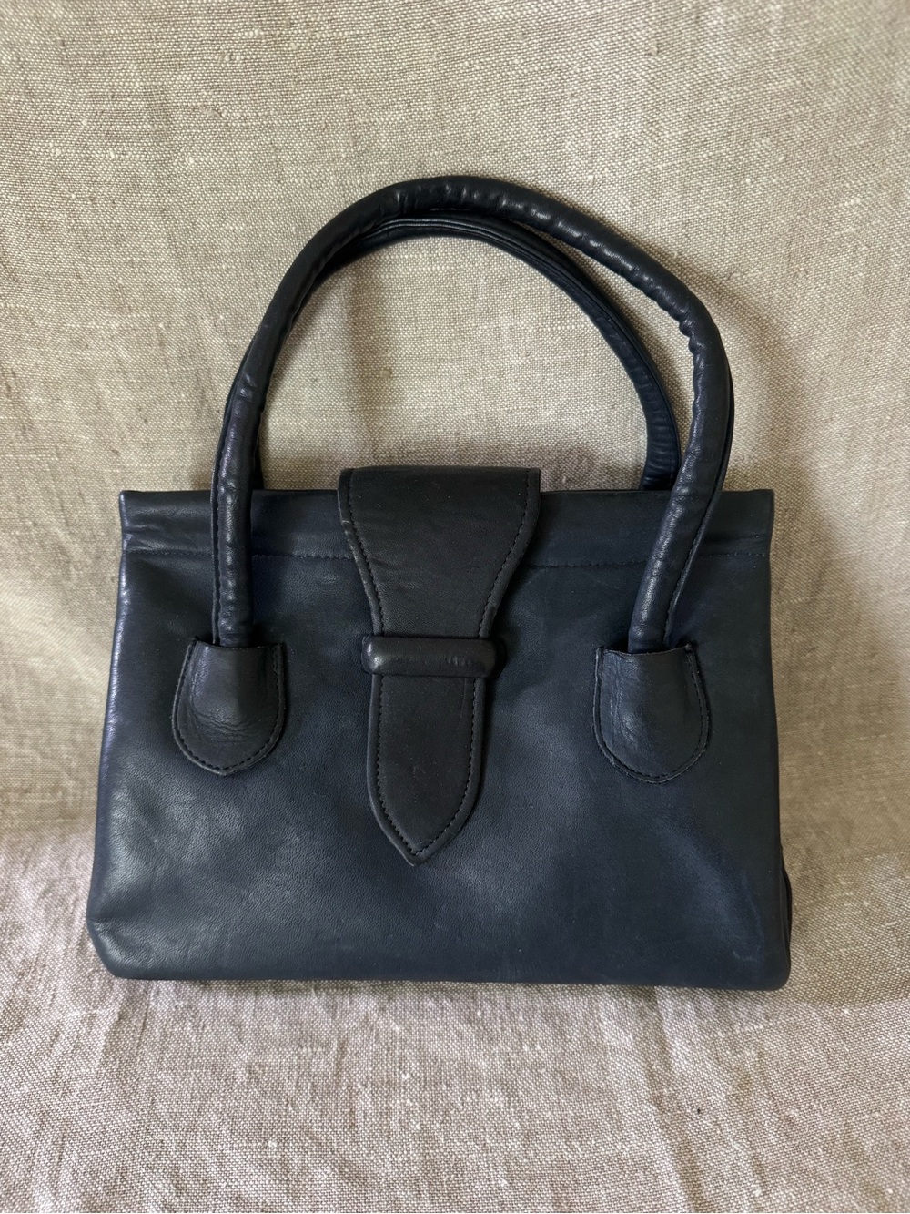 vintage mid century Margolin navy leather Kelly style handbag - Picture 2 of 9